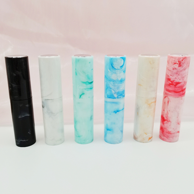 プラスチック注入の大理石パターン詰め替え式の香水瓶は色 8ml をカスタマイズしました