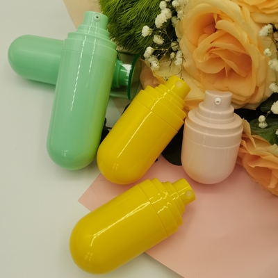 空気のないスプレーのスキン ケアのためのびんによって逆にされるびんのかわいいMacaron色15ml 30ml 50mlの空気のないびん