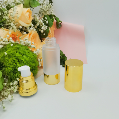 良質15ml、30mlのパーソナル ケアのための50ml贅沢なスプレーの空気のないびん