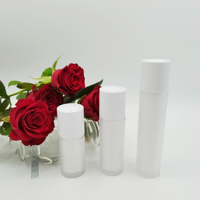 回転式二重壁空気のないポンプびんのあたりのスキン ケアのための15ml 30ml 50ml
