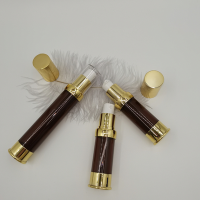 ローションのアクチュエーター15ml、20ml、30mlはローションの血清のプラスチック空気のないびんのために金属で処理した