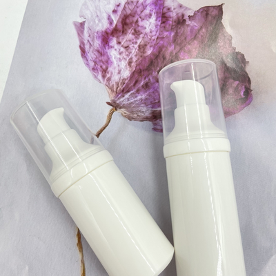 カスタマイズされた色空気のないポンプびんの紫外線証拠20ml 25ml PPのローションのスナップ