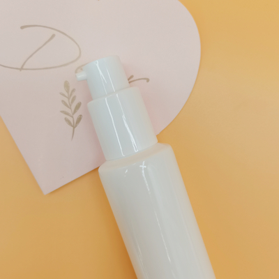 30MM の直径の PE のプラスチック ローションの管容量 30ml - 50ml PCR 50% の障壁の管
