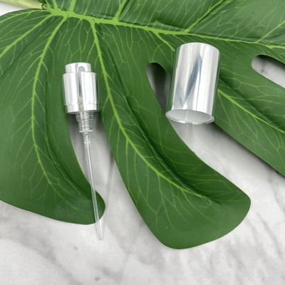 銀製つばとの詰め替え式の香水ポンプ スプレーヤー15/400 0.07ML 0.09MLの適量