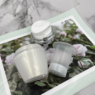 取り替え可能で空気のないポンプ クリームの瓶の化粧品の容器30g 50gは色をカスタマイズした