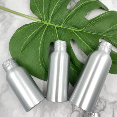 ラベルとの100ml 150mlを密封する反紫外線アルミニウム化粧品のびん