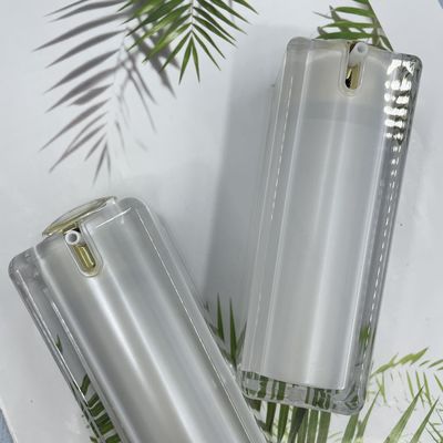 ABS正方形の化粧品ポンプびん包装指の出版物100ml