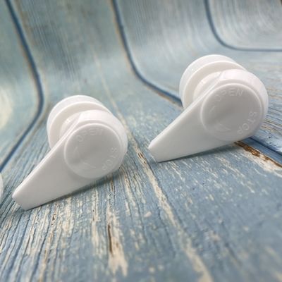 右回りの開いたばねの外のローション ディスペンサー ポンプ2CC 28/400白い2.2ml適量