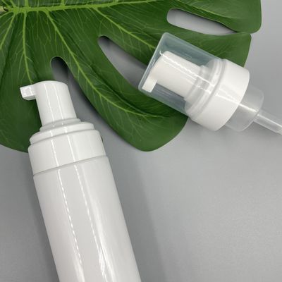 PEのガスケットの泡立つ石鹸ポンプはSanitizer 43mmに閉鎖0.68mlを透明な帽子渡す