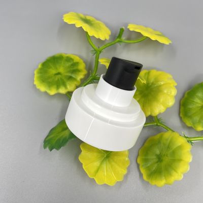 PPの帽子との手のクリーム ポンプ ディスペンサー0.25ML/Tの倍の壁の閉鎖24/410 SS316