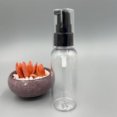 PPはクリーム色 ポンプ ディスペンサー20/410の完全で明確な帽子との304H滑らかな閉鎖0.2ML/Tを黒くする