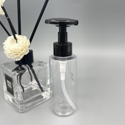 0.55ml適量の釘のニス除去剤ポンプ ディスペンサーの黒24/410 33/410