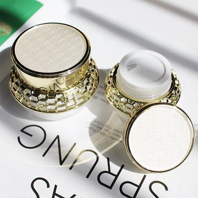 贅沢な金の化粧品のための空の表面クリームの瓶のアクリル30g 50g PMMA