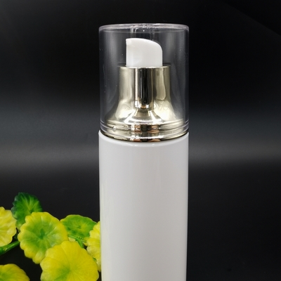 顔のクリーム色のヘアケア製品のためのAsまたはABS帽子のローション ポンプ100ml Petgびん