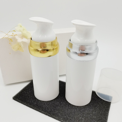 100ml ECOの友好的な2022のびんPPの化粧品の白く空気のないびん